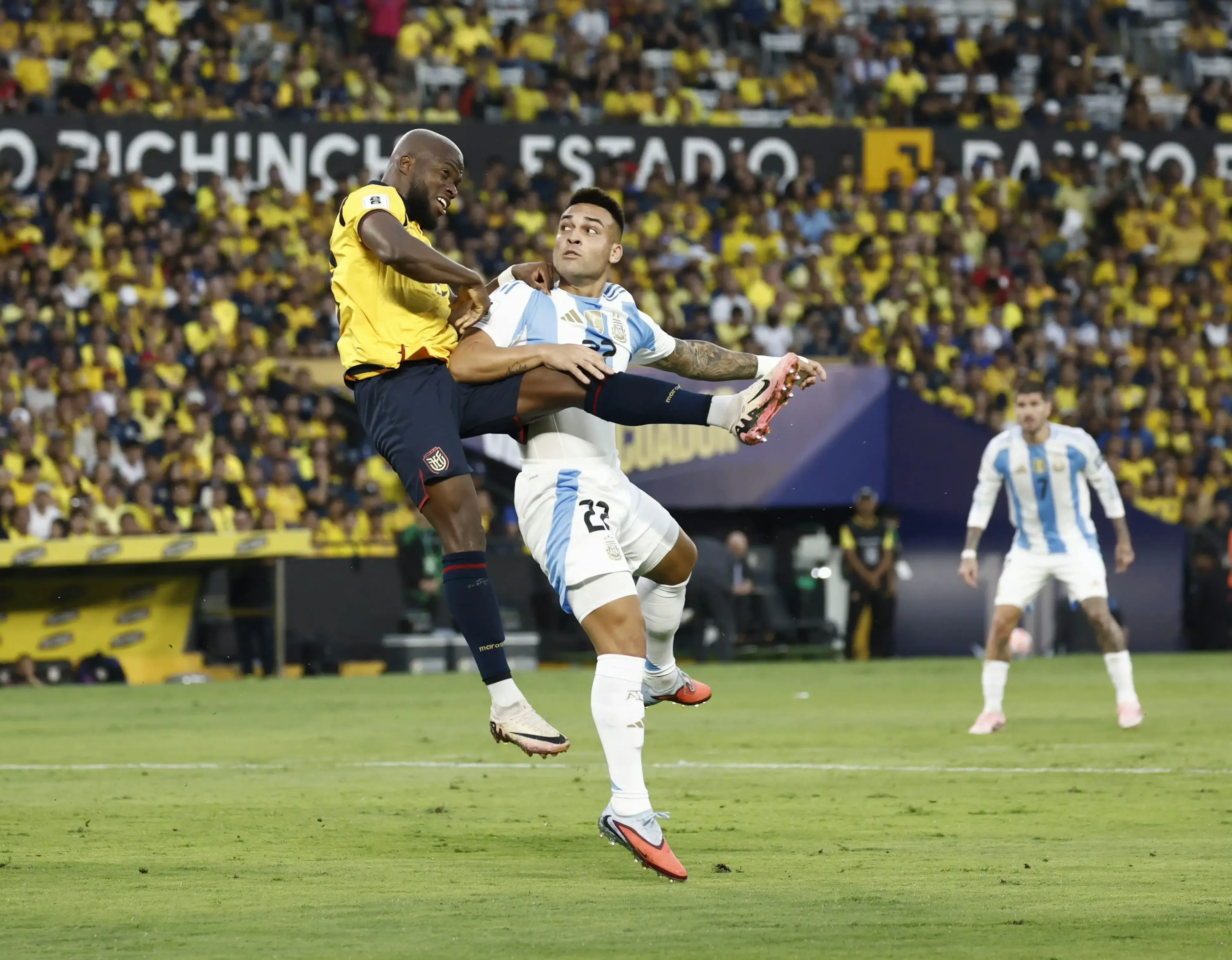 易边再战哥 易边再战哥