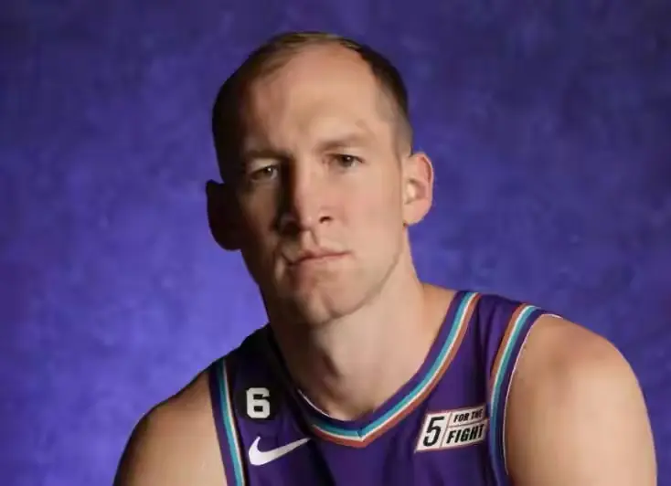 现在也只是, 看不到太好 现在也只是, 看不到太好