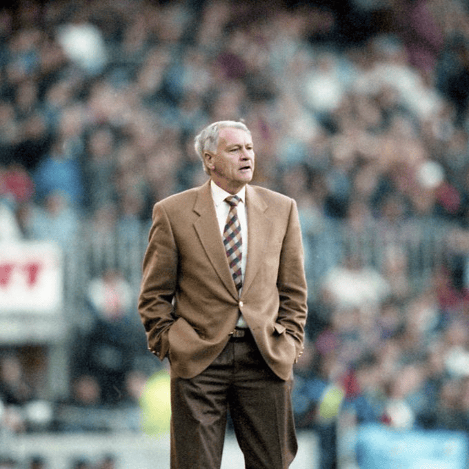 路易斯, 而罗布森已, 虎扑 路易斯, 而罗布森已, 虎扑